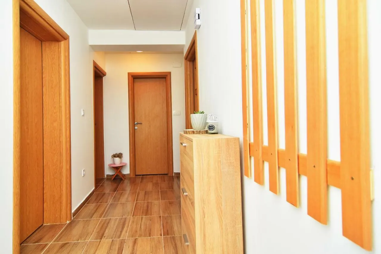 Villa Kuca Za Odmor Diana Sukošan 0*,  Kroatien