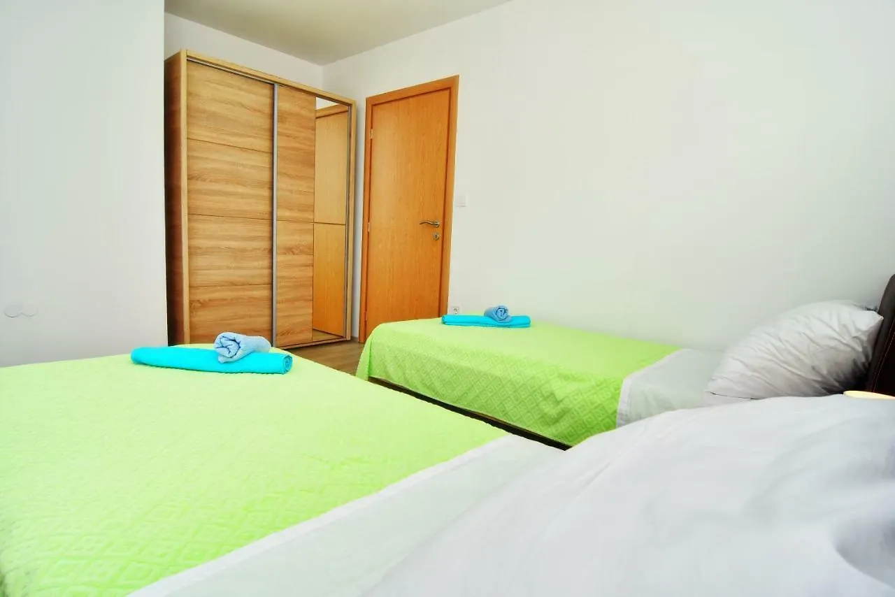 Villa Kuca Za Odmor Diana Sukošan Ferienhaus
