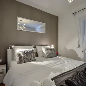 Apartment Feel Good, Sukošan